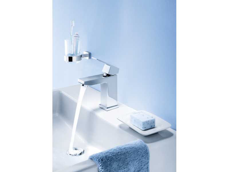 Купить Вертикальный вентиль Grohe Eurocube 23137000, XS-Size