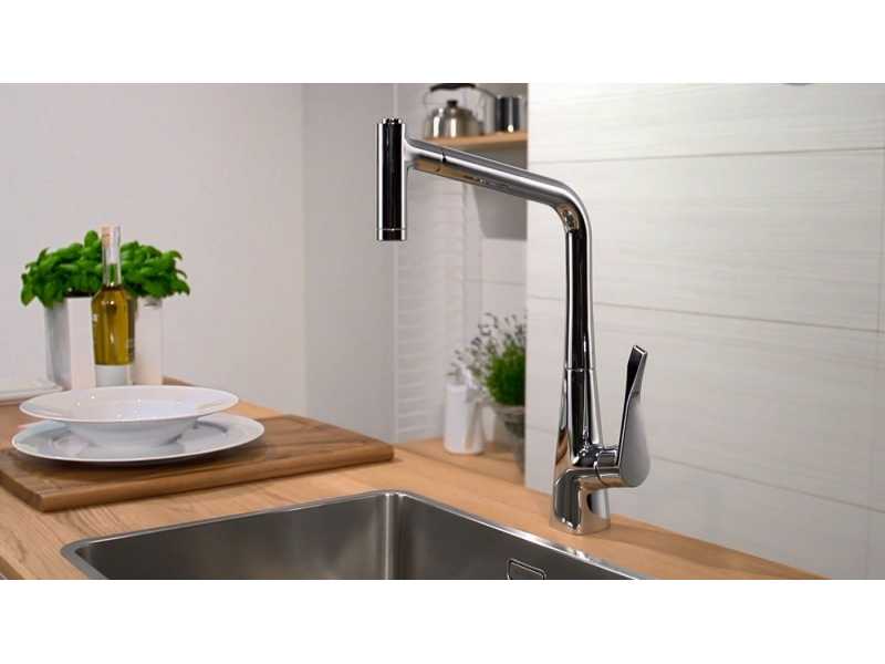 Купить Смеситель для кухни Hansgrohe Metris 14834000 с выдвижным изливом 220, хром