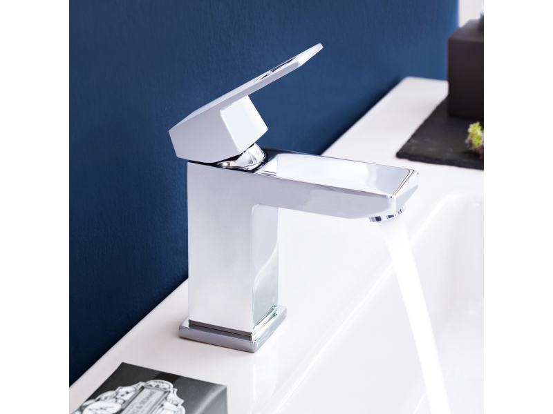 Купить Смеситель Grohe Eurocube 23132000 для раковины, S-Size