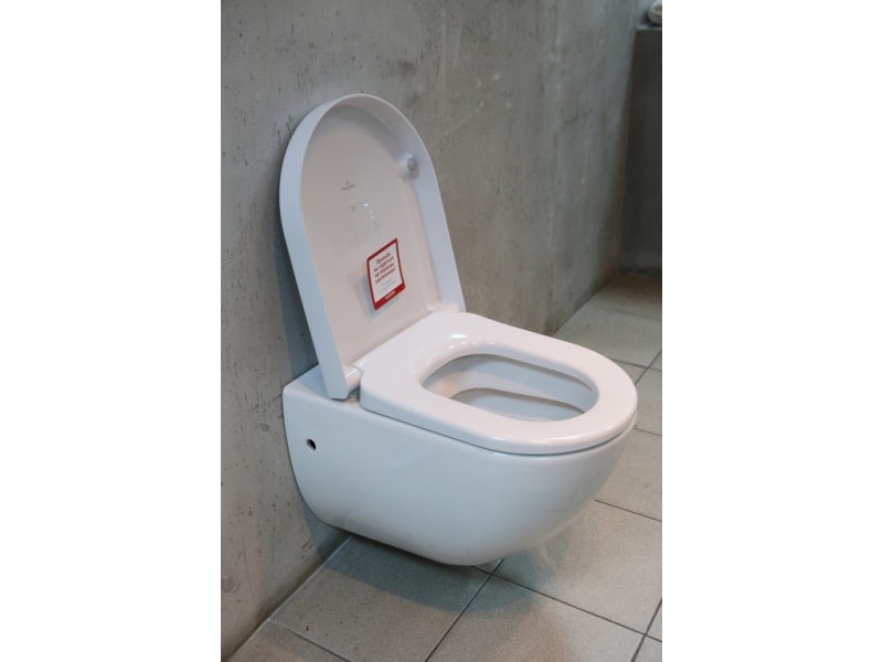 Купить Подвесной унитаз Villeroy&Boch Subway 660010R1