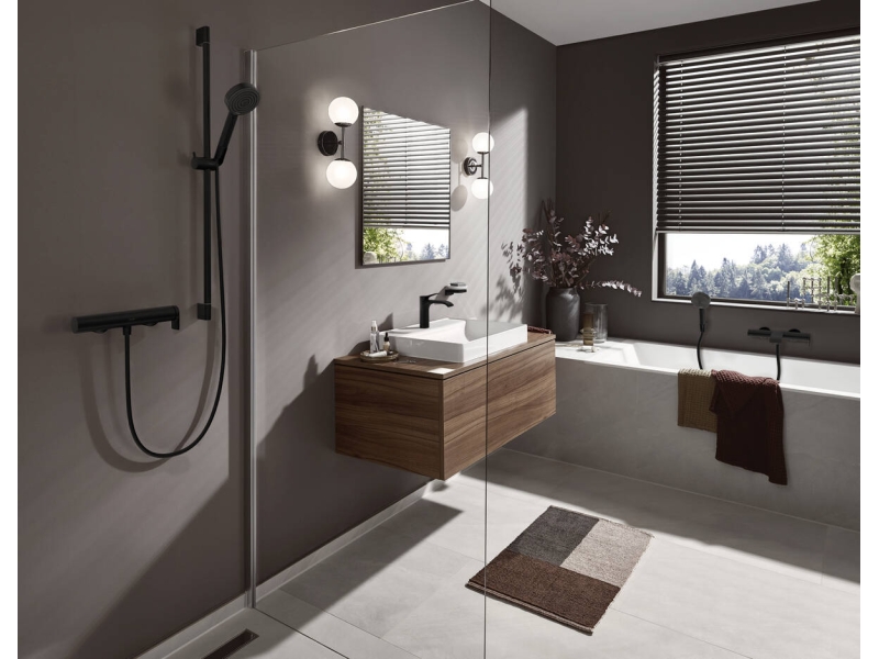 Купить Смеситель для ванны с душем Hansgrohe Vivenis 75420670 матовый черный