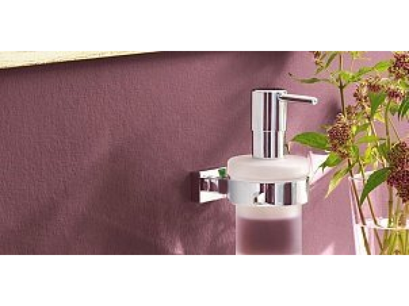 Купить Дозатор жидкого мыла Grohe Essentials 40394001